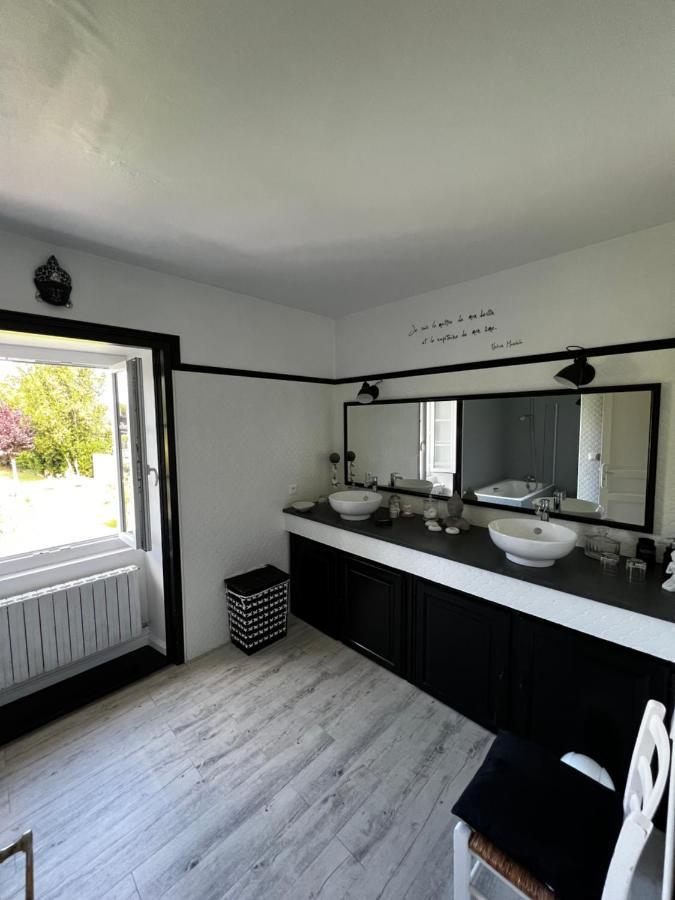 Chambres D'Hotes Dans Maison De Maitre Chaniers Exteriér fotografie
